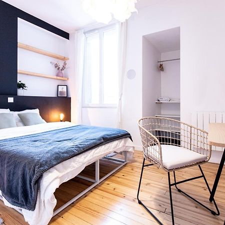 Le Cret - Place Jean Jaures Saint-Etienne  Ngoại thất bức ảnh