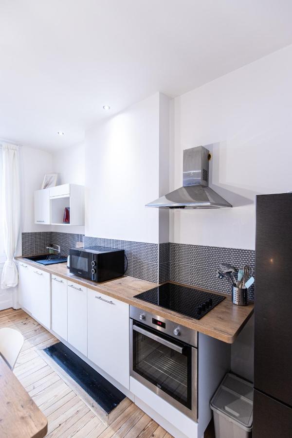 Le Cret - Place Jean Jaures Saint-Etienne  Ngoại thất bức ảnh